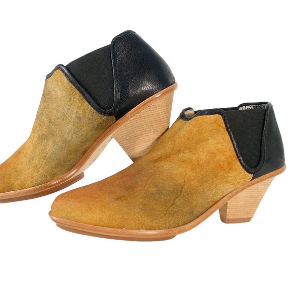 MATT BERNSON Marlow $260 Distressed Heeled Chelsea Booties Women's 8 - NWOB - Picture 4 of 9